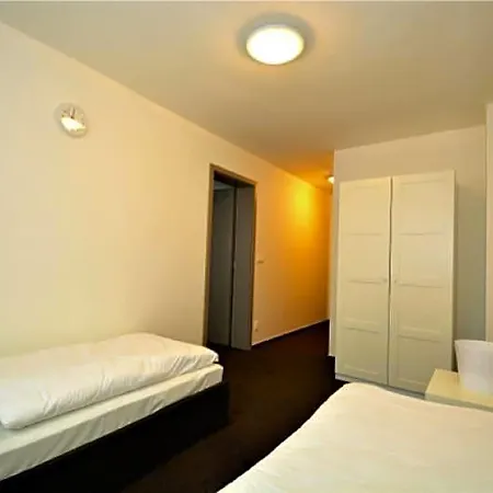 Hostel Harfa *