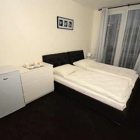 Hostel Harfa Prag